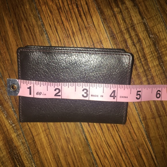 Genuine Leather ID/credit card holder - Picture 6 of 8